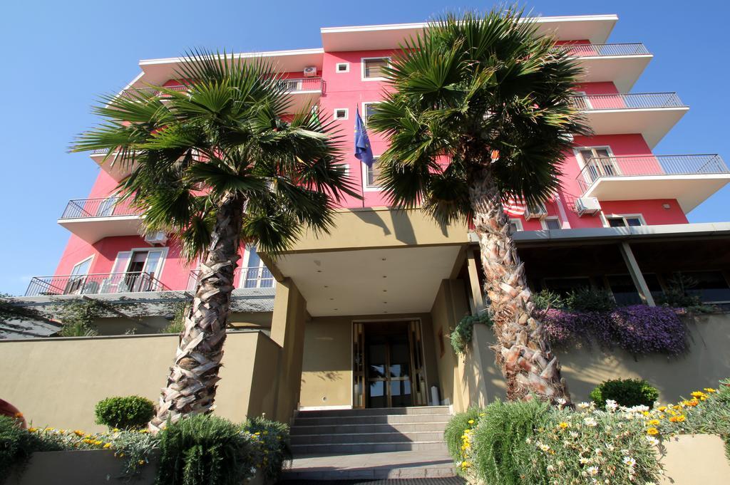 Hotel Carosello Pontecagnano Faiano Exterior foto